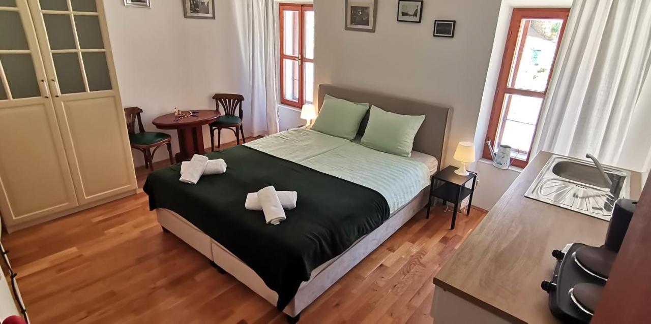 Studio Apartment L&G 로비니 외부 사진